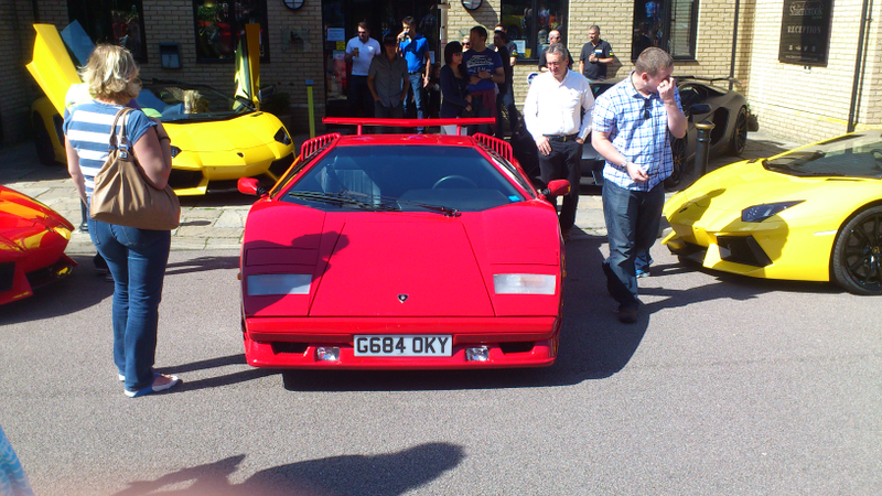 Illustration for article titled SUPERCAR SUNDAY...YELLOW DAY ;))) 6/9/15